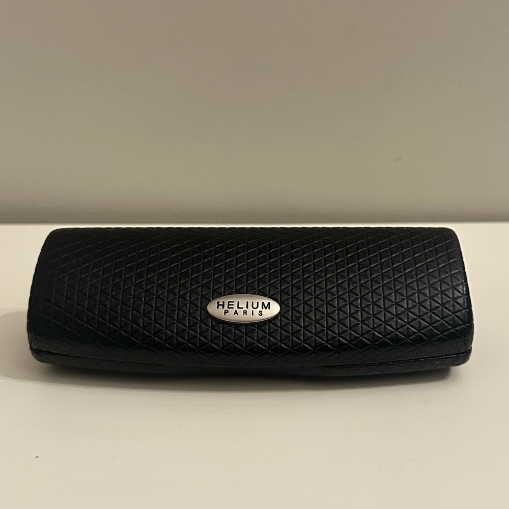 Helium Paris Hard Glasses Case